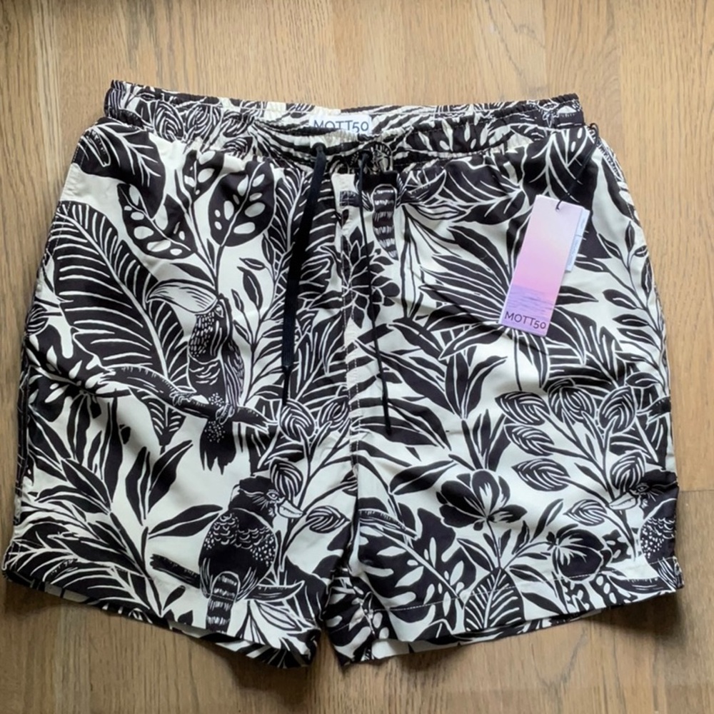 Coolibar Black and White Tropical Print Men’s Swim Trunks